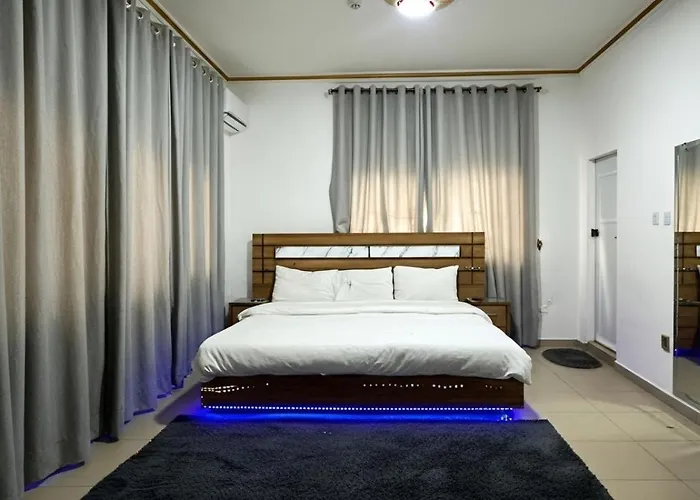 Dee Os' Hotel