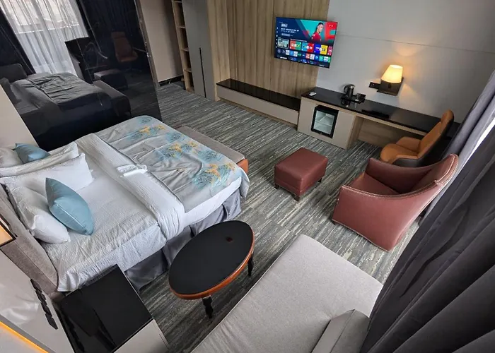 Townplace Hotel & Apartments